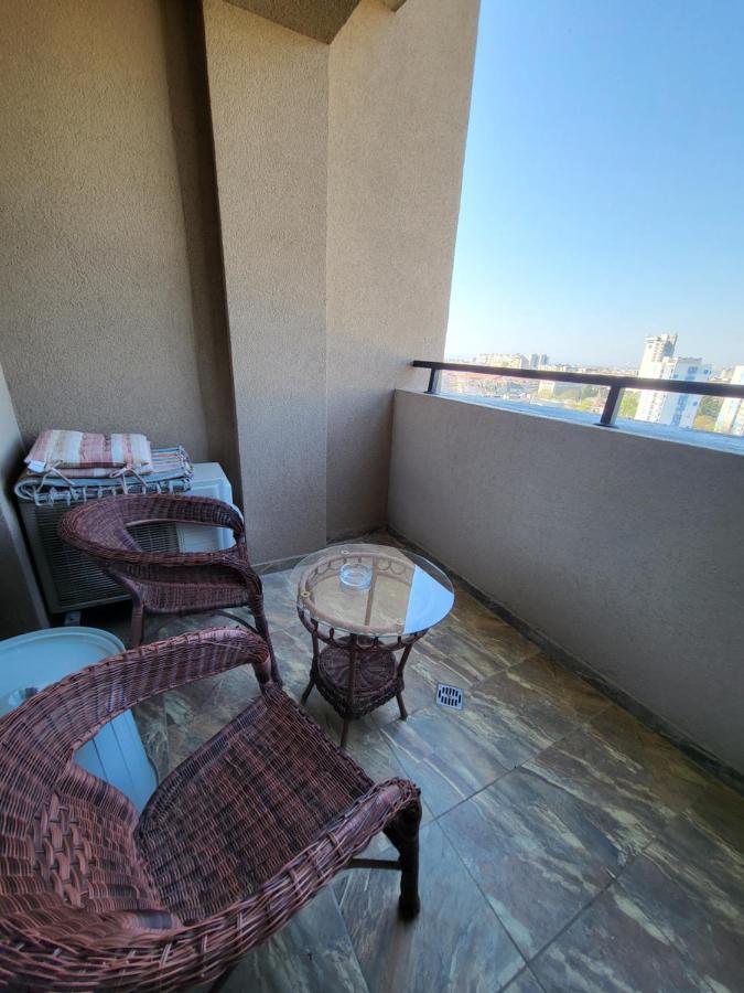 Apartment Lazuren Bryag Lux *